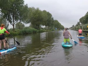 hond-sup-alphen